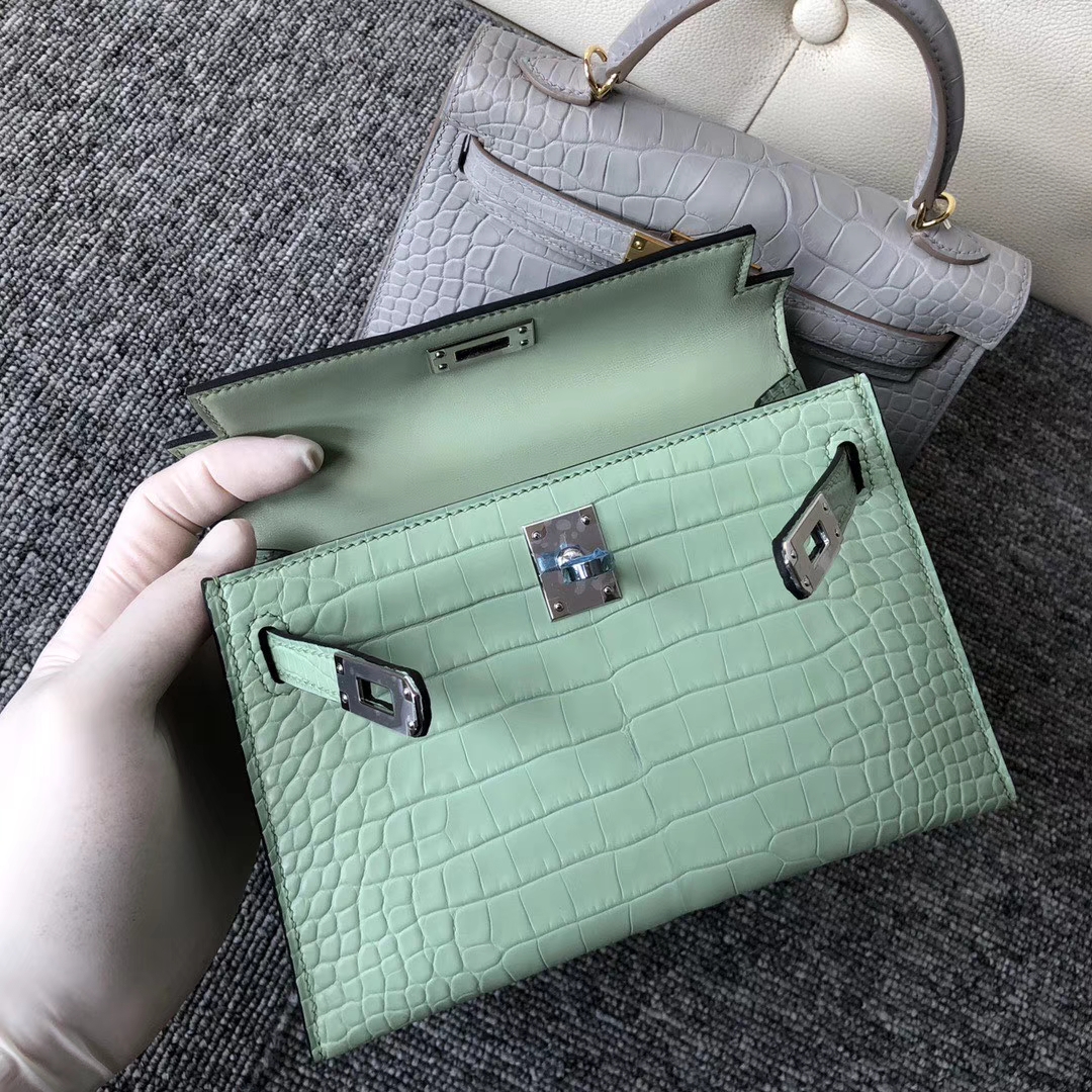 Hermès（爱马仕）Mini kelly ll Alligator matt 雾面鳄鱼 6U 薄荷绿 银扣 顶级手缝