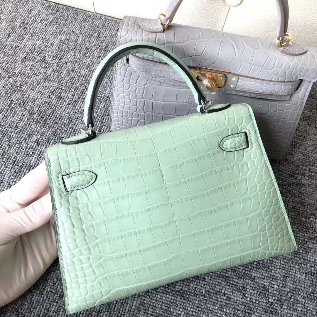 Hermès（爱马仕）Mini kelly ll Alligator matt 雾面鳄鱼 6U 薄荷绿 银扣 顶级手缝