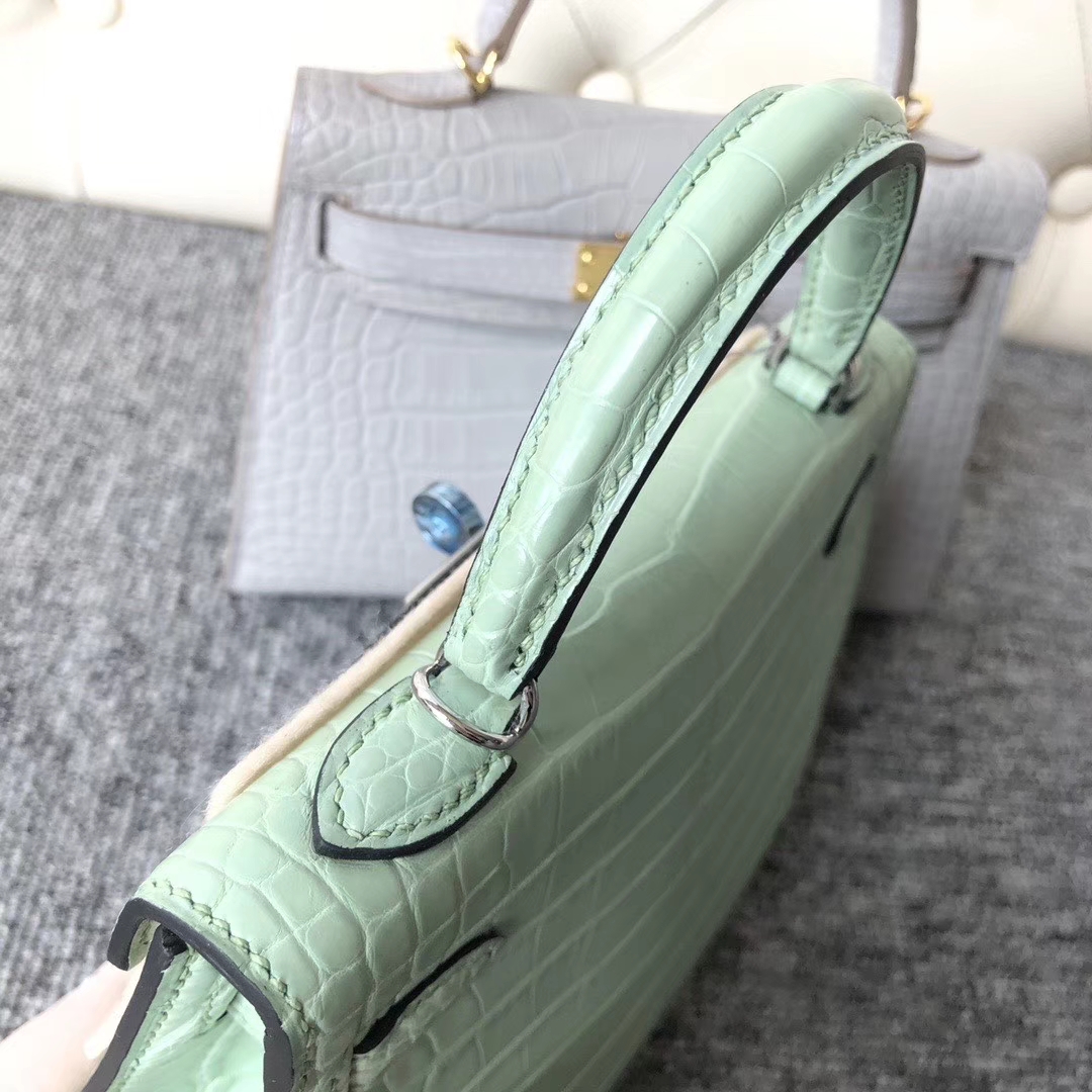 Hermès（爱马仕）Mini kelly ll Alligator matt 雾面鳄鱼 6U 薄荷绿 银扣 顶级手缝