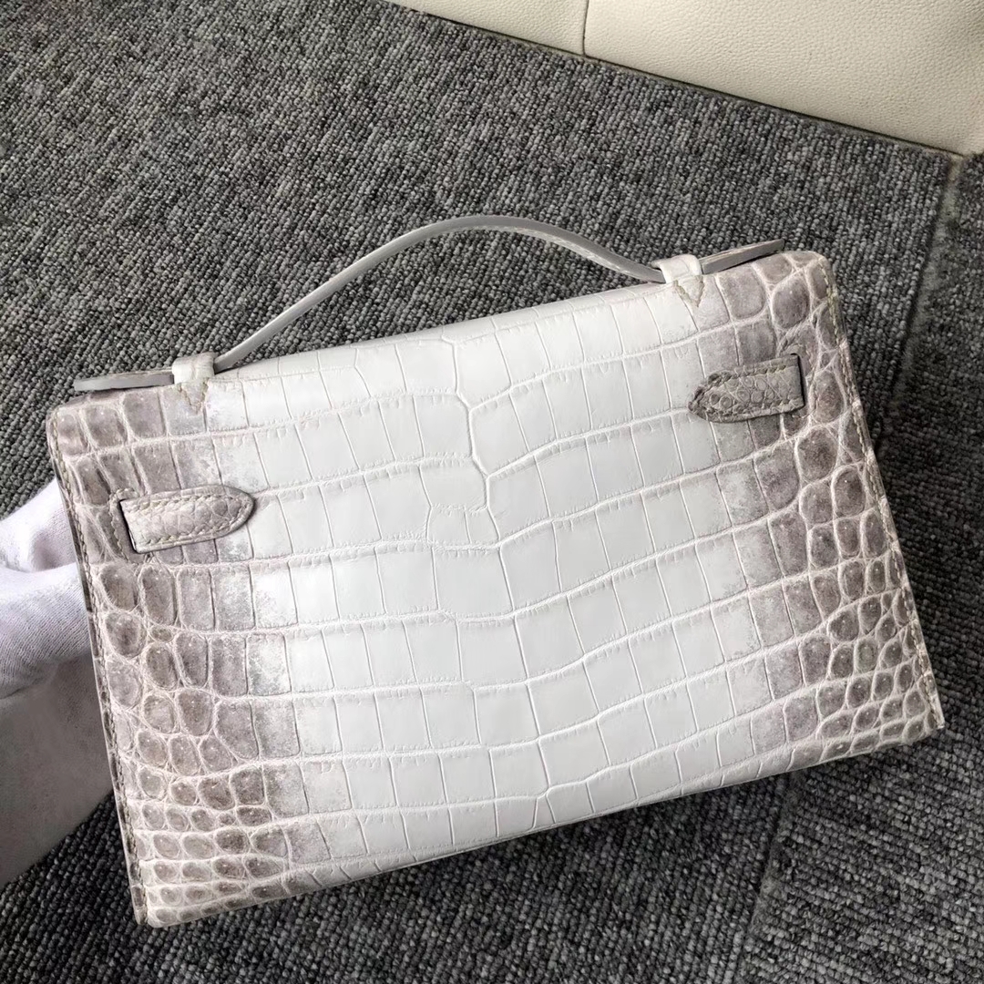 Hermès(爱马仕)Mini pochette 22cm 喜马拉雅 银扣 顶级手缝 手拿包 晚宴包 定制-拉尔森鳄鱼皮具定制 - 爱马仕包包官网 Hermès(爱马仕)Mini pochette 22cm 喜马拉雅 银扣 顶级手缝 手拿包 晚宴包 定制