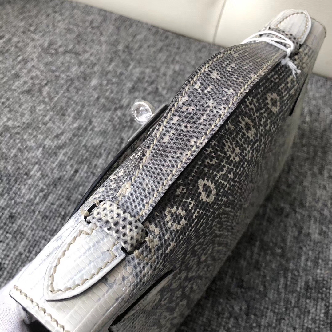 Hermès（爱马仕）Mini kelly pochette 22cm Lizard 进口亮面蜥蜴 小喜马拉雅色 银扣 手拿包 晚宴包