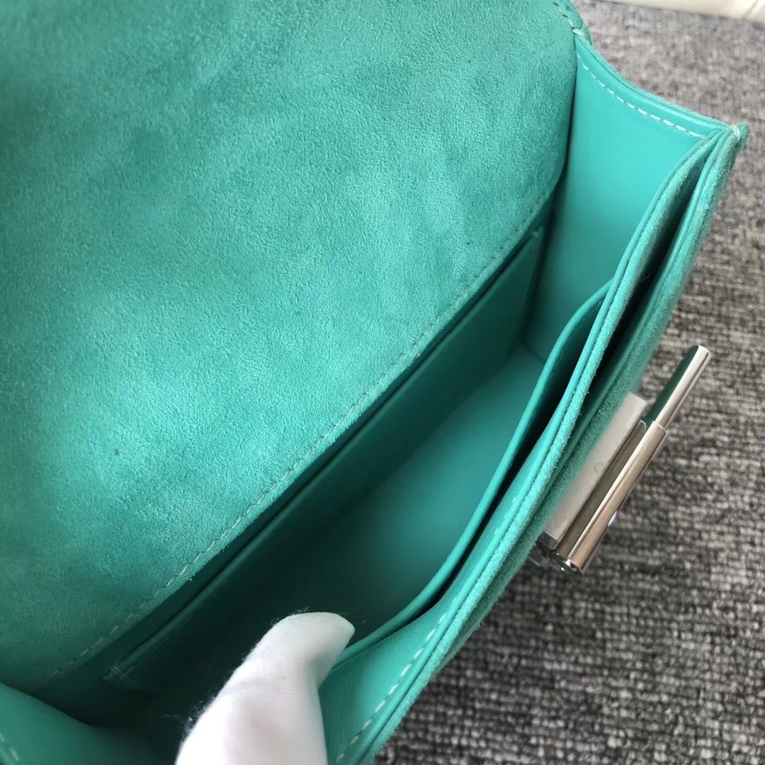Hermès（爱马仕）Verrou17cm 麂皮 7v 湖水绿 银扣 定制