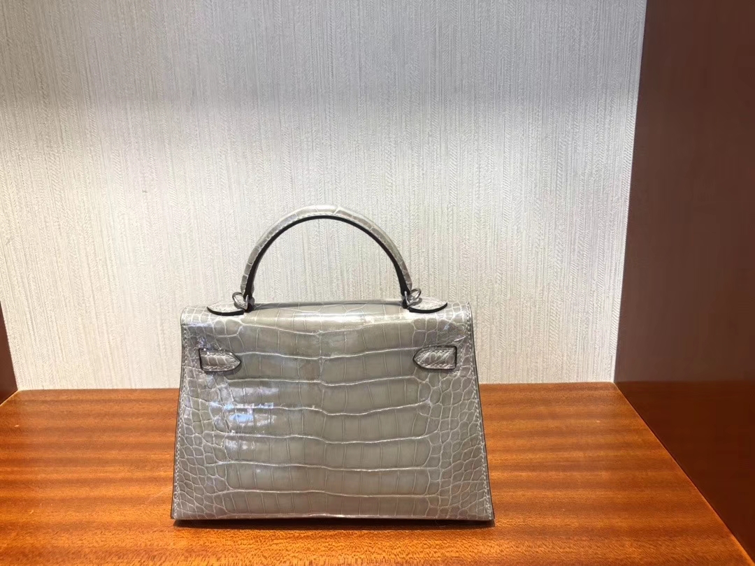 Hermès（爱马仕）Mini kelly 2 Alligator shiny 亮面鳄鱼 ck81 斑鸠灰 银扣 顶级手缝 现货