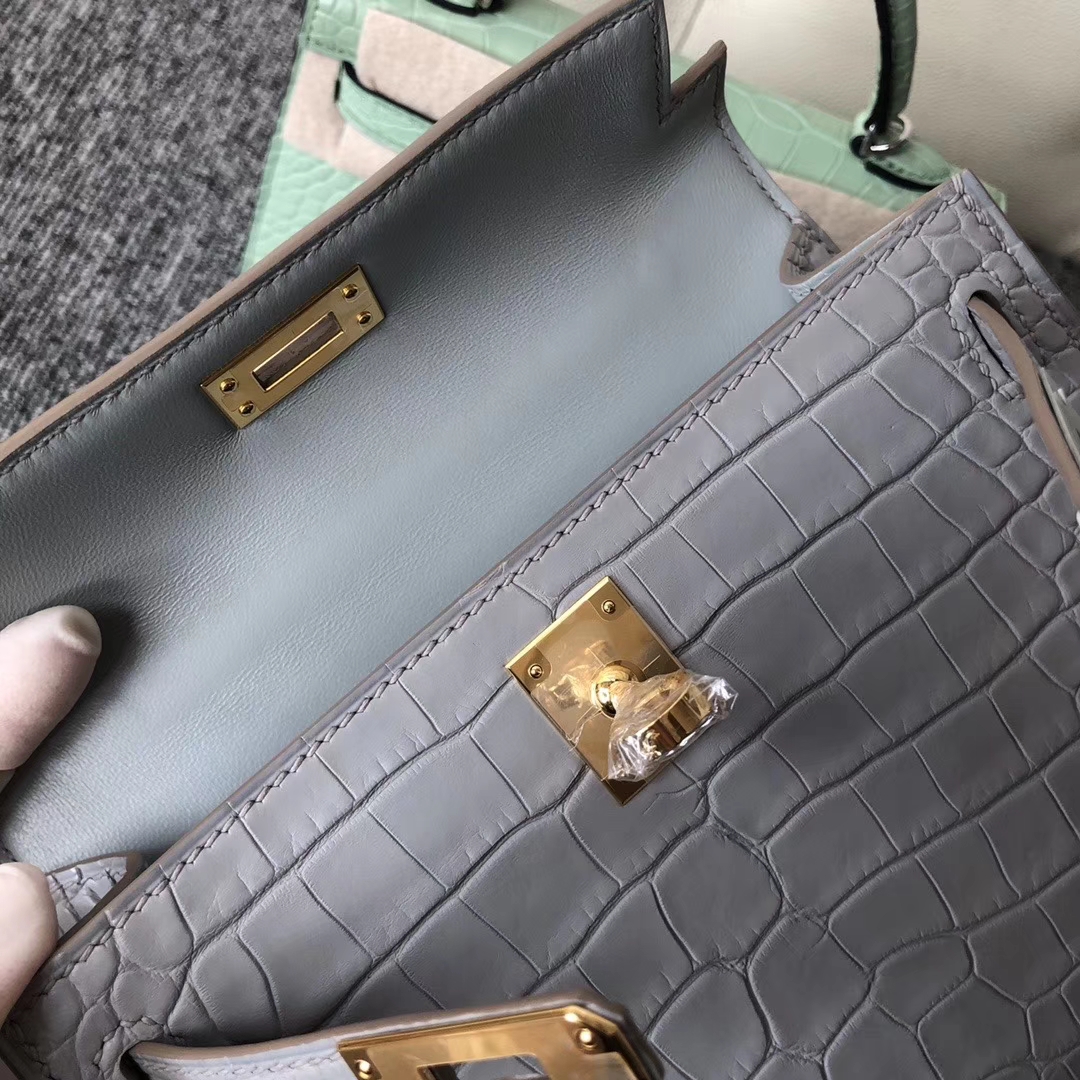 Hermès（爱马仕）Mini kelly ll Alligator matt 雾面鳄鱼 ck80 珍珠灰 金扣 顶级手缝