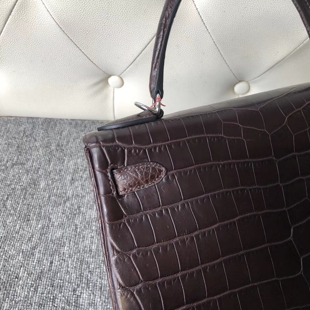 Hermès（爱马仕）Kelly 28cm Crocodile matt 雾面鳄鱼 巧克力色 咖啡色 银扣 顶级手缝