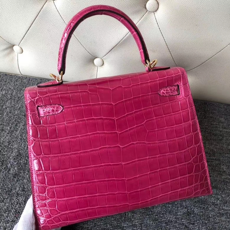 Hermès（爱马仕）Kelly 凯莉包 Crocodile shiny 亮面鳄鱼 J5 天方夜谭粉紫 金扣 25cm 顶级手缝