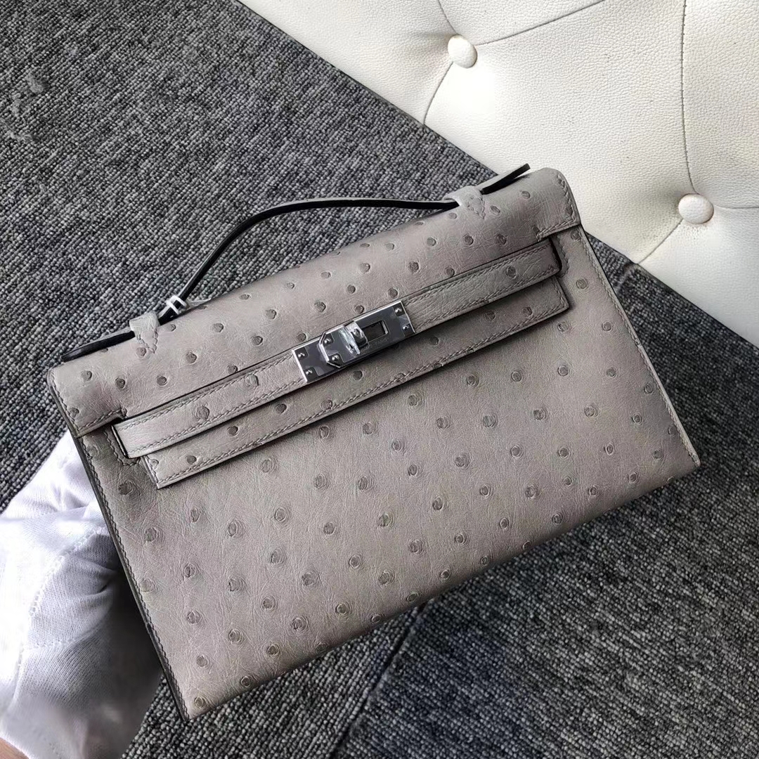 Hermès(爱马仕)Mini Kelly 22cm kk ostrich 顶级鸵鸟皮 冰川灰 蜡线全缝 银扣-拉尔森鳄鱼皮具定制 - 爱马仕包包官网 Hermès(爱马仕)Mini Kelly 22cm kk ostrich 顶级鸵鸟皮 冰川灰 蜡线全缝 银扣