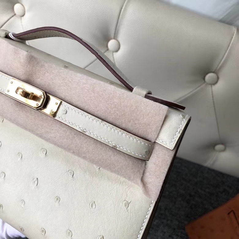 Hermès（爱马仕）Mini kelly pochtte 22cm Ostrich kk 鸵鸟 3C 羊毛白 金扣 顶级手缝 现货