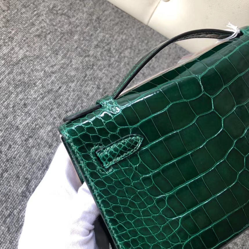 Hermès（爱马仕）Mini kelly pochette 22cm Alligator shiny 亮面鳄鱼 ck67 祖母绿 金扣