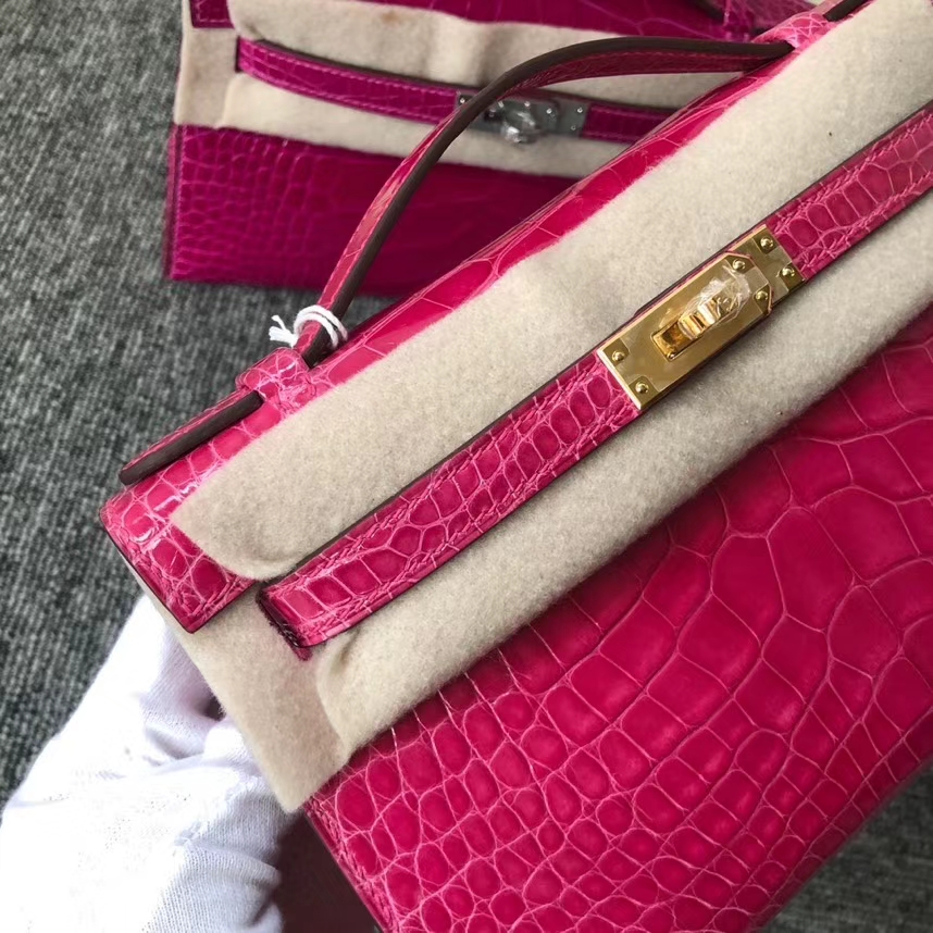Hermès（爱马仕）Mini kelly pochette 22cm Alligator shiny 亮面鳄鱼 E5 桃红 金扣 现货