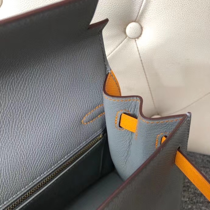 Hermès(爱马仕)Kelly 25cm Epsom 原厂掌纹皮 4Z 海鸥灰拼9v 太阳黄 金扣 马蹄印 顶级手缝-拉尔森鳄鱼皮具定制 - 爱马仕包包官网 Hermès(爱马仕)Kelly 25cm Epsom 原厂掌纹皮 4Z 海鸥灰拼9v 太阳黄 金扣 马蹄印 顶级手缝