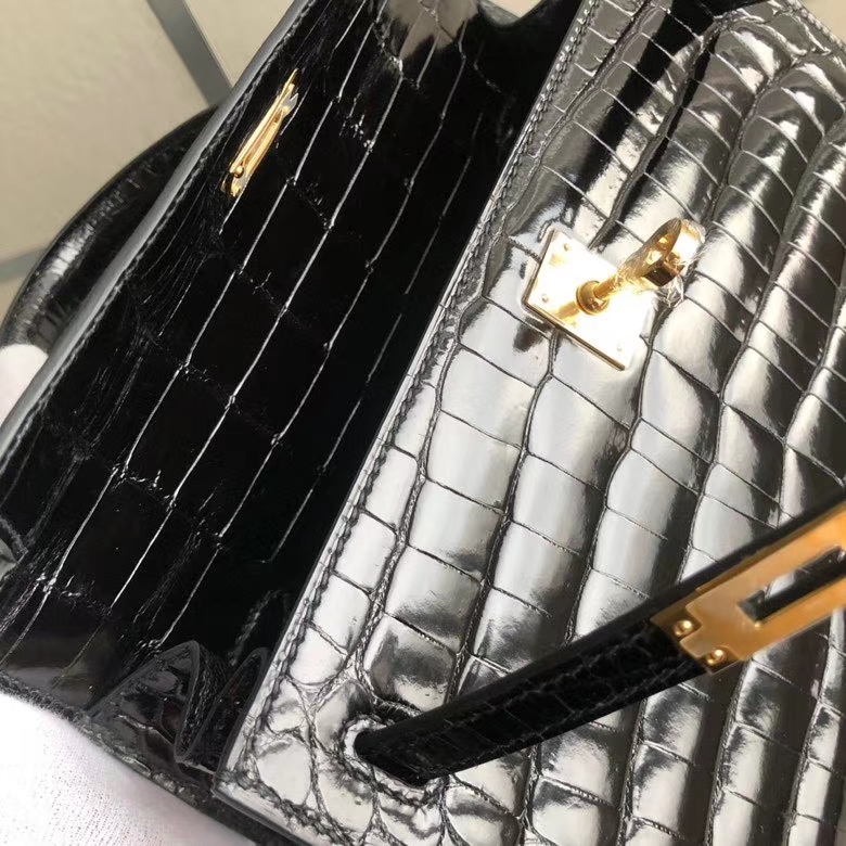 Hermès(爱马仕)Kelly 25cm Crocodile shiny 亮面鳄鱼 ck89 黑色 Noir 金扣 顶级手缝-拉尔森鳄鱼皮具定制 - 爱马仕包包官网 Hermès(爱马仕)Kelly 25cm Crocodile shiny 亮面鳄鱼 ck89 黑色 Noir 金扣 顶级手缝