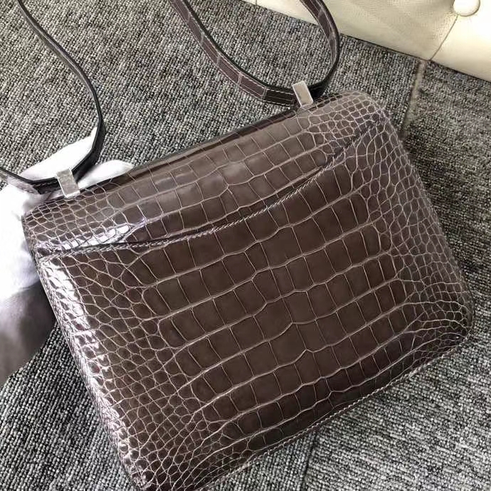 Hermès（爱马仕）Constance 24cm  Alligator shiny 亮面鳄鱼 铅笔灰 银扣 顶级手缝 现货