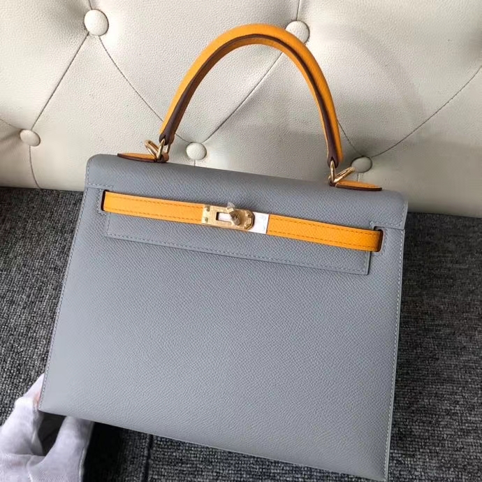 Hermès(爱马仕)Kelly 25cm Epsom 原厂掌纹皮 4Z 海鸥灰拼9v 太阳黄 金扣 马蹄印 顶级手缝-拉尔森鳄鱼皮具定制 - 爱马仕包包官网 Hermès(爱马仕)Kelly 25cm Epsom 原厂掌纹皮 4Z 海鸥灰拼9v 太阳黄 金扣 马蹄印 顶级手缝