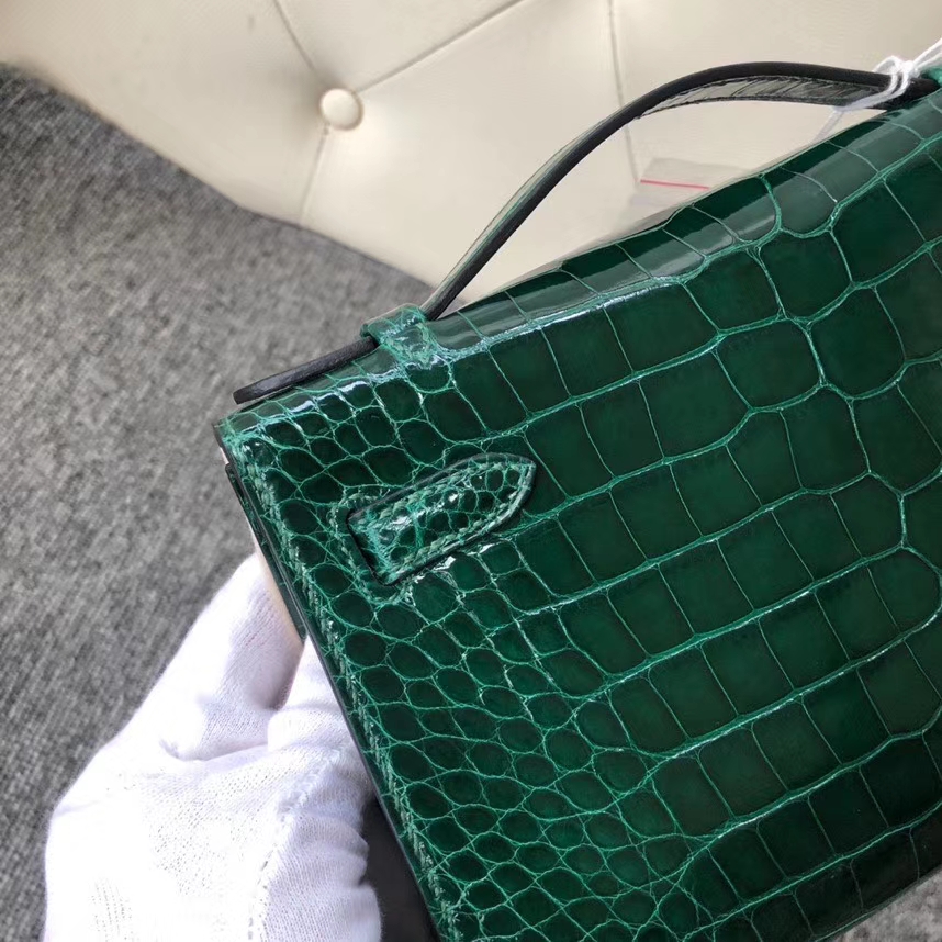 Hermès（爱马仕）Mini kelly pochette 22cm Alligator shiny 亮面鳄鱼 ck67 祖母绿 银扣