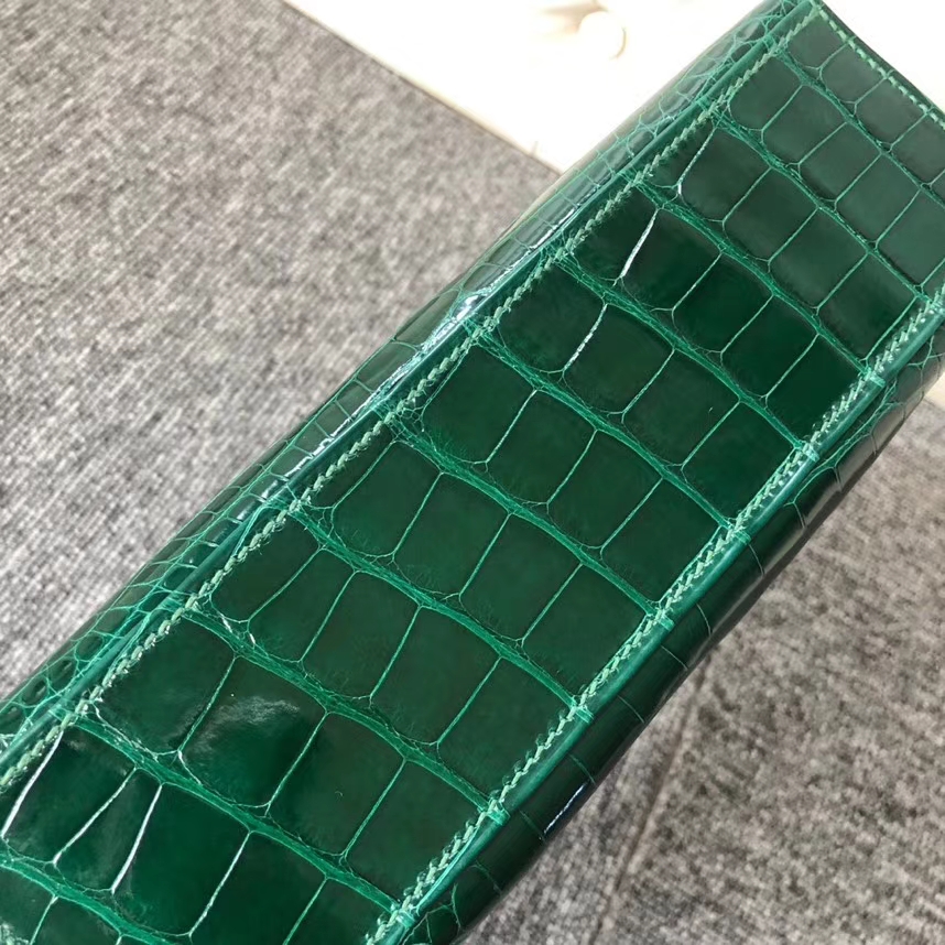 Hermès(爱马仕)Mini kelly pochette 22cm Alligator shiny 亮面鳄鱼 ck67 祖母绿 金扣-拉尔森鳄鱼皮具定制 - 爱马仕包包官网 Hermès(爱马仕)Mini kelly pochette 22cm Alligator shiny 亮面鳄鱼 ck67 祖母绿 金扣
