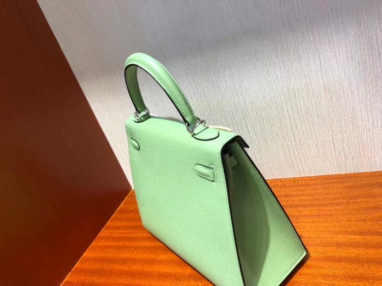 Hermès（爱马仕）Kelly 凯莉包 Epsom 原厂掌纹皮 3I 牛油果绿 银扣 25cm 顶级手缝 现货