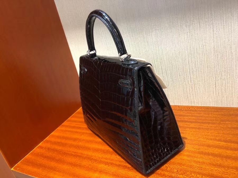Hermès（爱马仕）Kelly 25cm Crocodile shiny 亮面鳄鱼ck89 黑色 Noir 银扣 现货