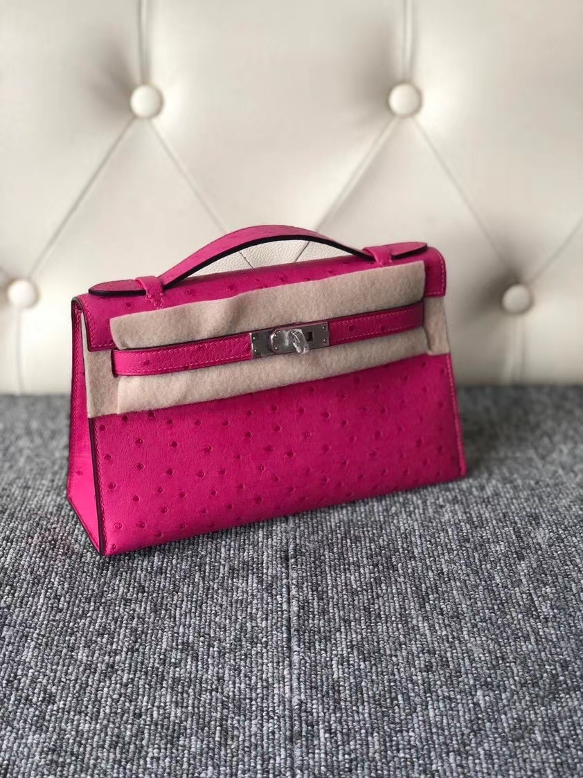 Hermès(爱马仕)Mini kelly pochette 22cm Ostrich kk 鸵鸟 E5 桃粉 银扣 顶级手缝 现货-拉尔森鳄鱼皮具定制 - 爱马仕包包官网 Hermès(爱马仕)Mini kelly pochette 22cm Ostrich kk 鸵鸟 E5 桃粉 银扣 顶级手缝 现货