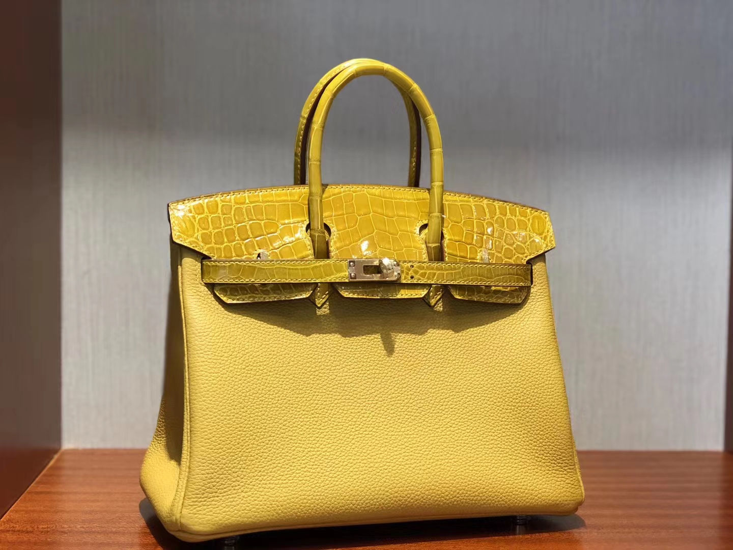 Hermès（爱马仕）Birkin 25cm touch 系列 9D琥珀黄 金扣