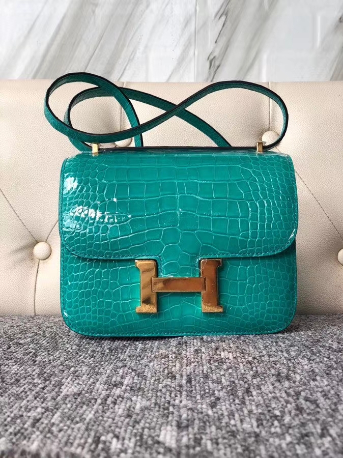 Hermès（爱马仕）Constance 18cm Alligator shiny 亮面鳄鱼 6o 帝王绿 金扣 顶级手缝 现货