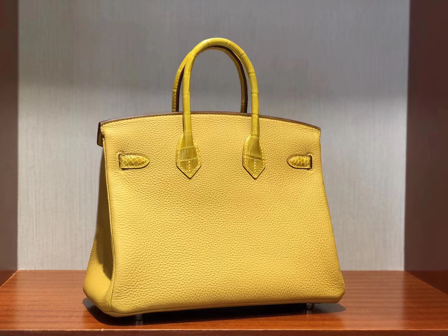 Hermès(爱马仕)Birkin 25cm touch 系列 9D琥珀黄 金扣-拉尔森鳄鱼皮具定制 - 爱马仕包包官网 Hermès(爱马仕)Birkin 25cm touch 系列 9D琥珀黄 金扣