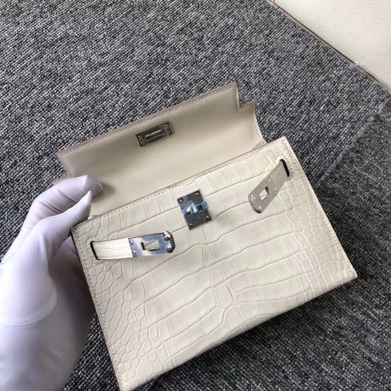 Hermès（爱马仕）Mini kelly ll Alligator matt 雾面鳄鱼 8L 奶油白 银扣 顶级手缝