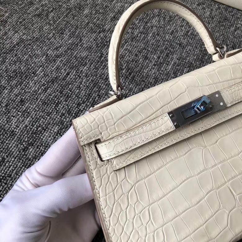 Hermès（爱马仕）Mini kelly ll Alligator matt 雾面鳄鱼 8L 奶油白 银扣 顶级手缝
