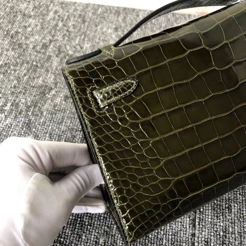Hermès（爱马仕）Mini kelly pochette 22cm Alligator shiny 亮面鳄鱼6H 橄榄绿 银扣 现货