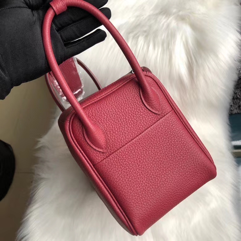 Hermès(爱马仕)Lindy 26cm Tc 皮 k1 石榴红 rouge grenat 银扣 顶级手缝-拉尔森鳄鱼皮具定制 - 爱马仕包包官网 Hermès(爱马仕)Lindy 26cm Tc 皮 k1 石榴红 rouge grenat 银扣 顶级手缝