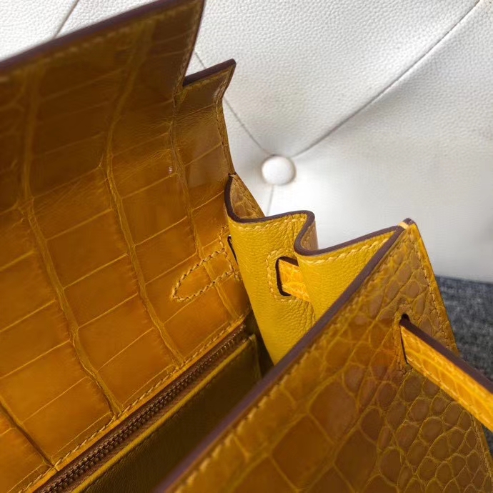 Hermès（爱马仕）Kelly 25cm Alligator shiny 亮面鳄鱼 9D 琥珀黄 Ambre 金扣 顶级手缝 现货