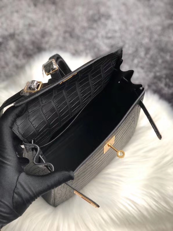 Hermès（爱马仕）Kelly ado Alligator matt 雾面鳄鱼 ck89 黑色 Noir 金扣 22cm