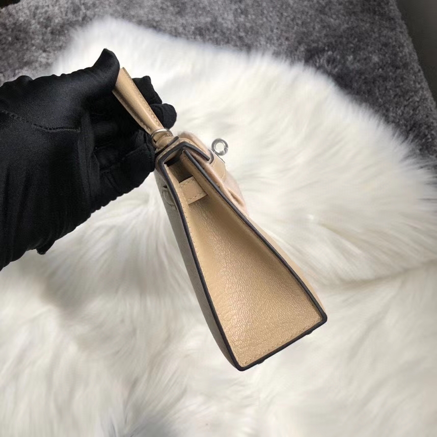 Hermès（爱马仕）Mini kelly ll chevre 山羊皮  S2 风衣灰 trench 银扣 顶级手缝 小可爱