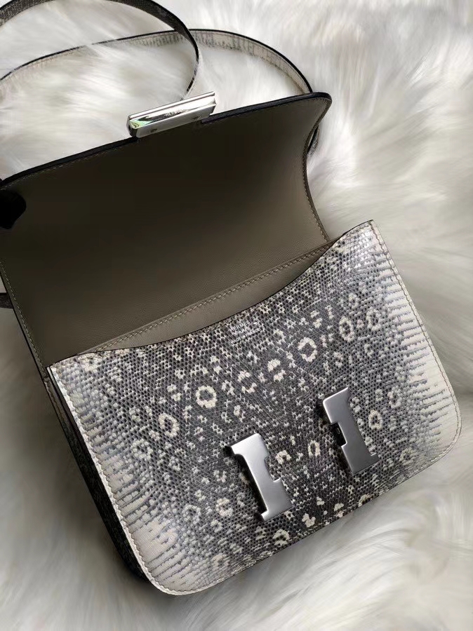 Hermès(爱马仕)Constance18cm Lizard 进口亮面蜥蜴 01 原色 小喜玛拉雅色 银扣 顶级手缝-拉尔森鳄鱼皮具定制 - 爱马仕包包官网 Hermès(爱马仕)Constance18cm Lizard 进口亮面蜥蜴 01 原色 小喜玛拉雅色 银扣 顶级手缝