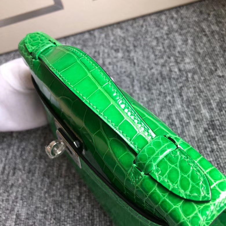 Hermès（爱马仕）Minikelly pochette 22cm  Alligator shiny 亮面鳄鱼  仙人掌绿 银扣 现货