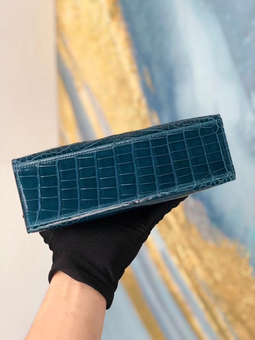 Hermès(爱马仕)Minikelly pochette W0 博斯普鲁斯绿 Vert Bosphore 金扣 顶级手缝 手拿包 晚宴包 22cm-拉尔森鳄鱼皮具定制 - 爱马仕包包官网 Hermès(爱马仕)Minikelly pochette W0 博斯普鲁斯绿 Vert Bosphore 金扣 顶级手缝 手拿包 晚宴包 22cm