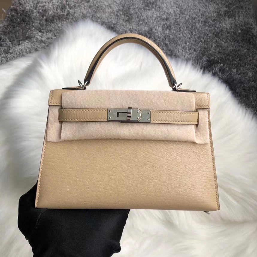 Hermès（爱马仕）Mini kelly ll chevre 山羊皮  S2 风衣灰 trench 银扣 顶级手缝 小可爱