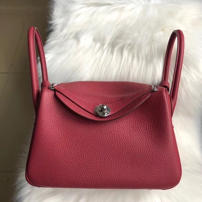 Hermès(爱马仕)Lindy 26cm Tc 皮 k1 石榴红 rouge grenat 银扣 顶级手缝-拉尔森鳄鱼皮具定制 - 爱马仕包包官网 Hermès(爱马仕)Lindy 26cm Tc 皮 k1 石榴红 rouge grenat 银扣 顶级手缝