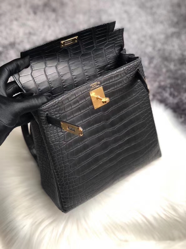Hermès（爱马仕）Kelly ado Alligator matt 雾面鳄鱼 ck89 黑色 Noir 金扣 22cm