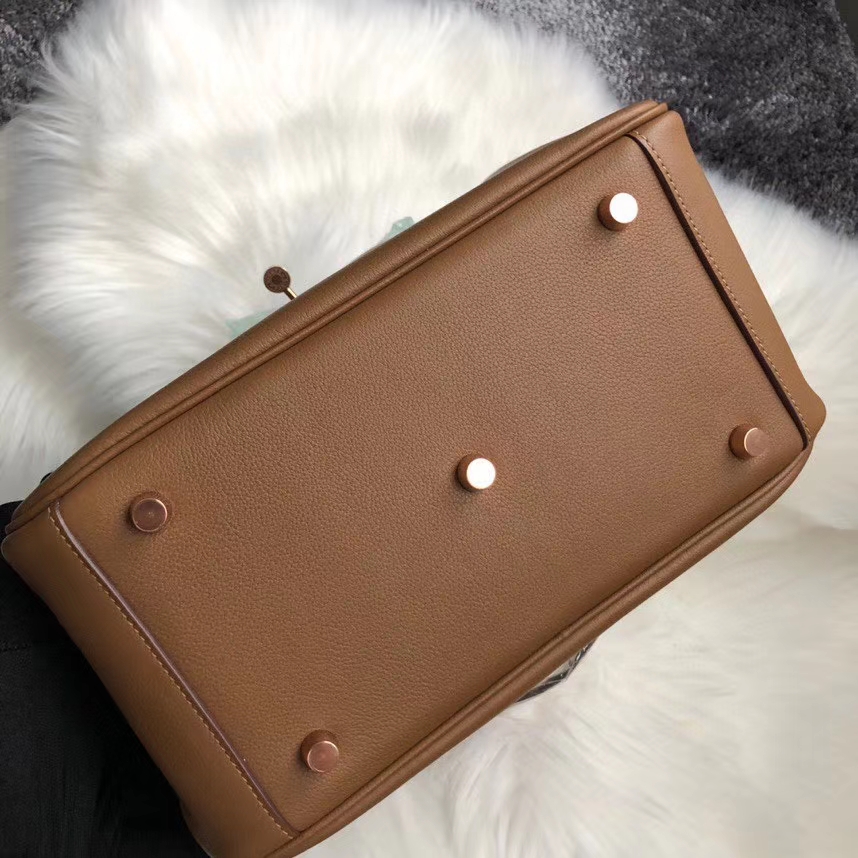 Hermès(爱马仕)Lindy 26cm Evecolor D0 犬米色 金扣 顶级手缝 定制-拉尔森鳄鱼皮具定制 - 爱马仕包包官网 Hermès(爱马仕)Lindy 26cm Evecolor D0 犬米色 金扣 顶级手缝 定制