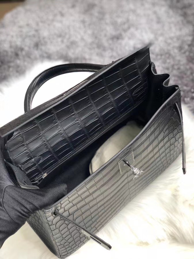 Hermès(爱马仕)Kelly 32cm Crocodile matt 雾面鳄鱼 ck89 黑色 Noir 黑扣 品相完美-拉尔森鳄鱼皮具定制 - 爱马仕包包官网 Hermès(爱马仕)Kelly 32cm Crocodile matt 雾面鳄鱼 ck89 黑色 Noir 黑扣 品相完美