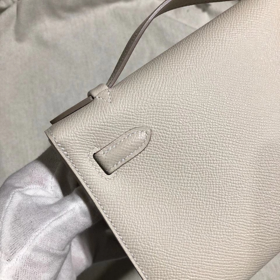Hermès（爱马仕）Mini kelly pochette 22cm Epsom 原厂掌纹皮  ck10 奶昔白 Craie 金扣 顶级手缝 手拿包