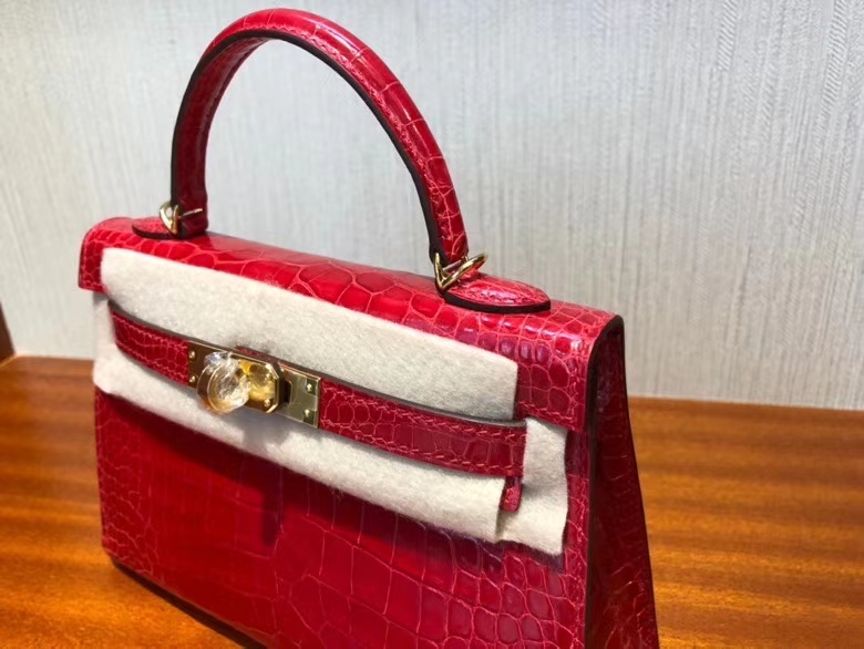 Hermès（爱马仕）Mini kelly ll Alligator shiny 亮面鳄鱼 ck95 法拉利红 Braise 金扣 现货