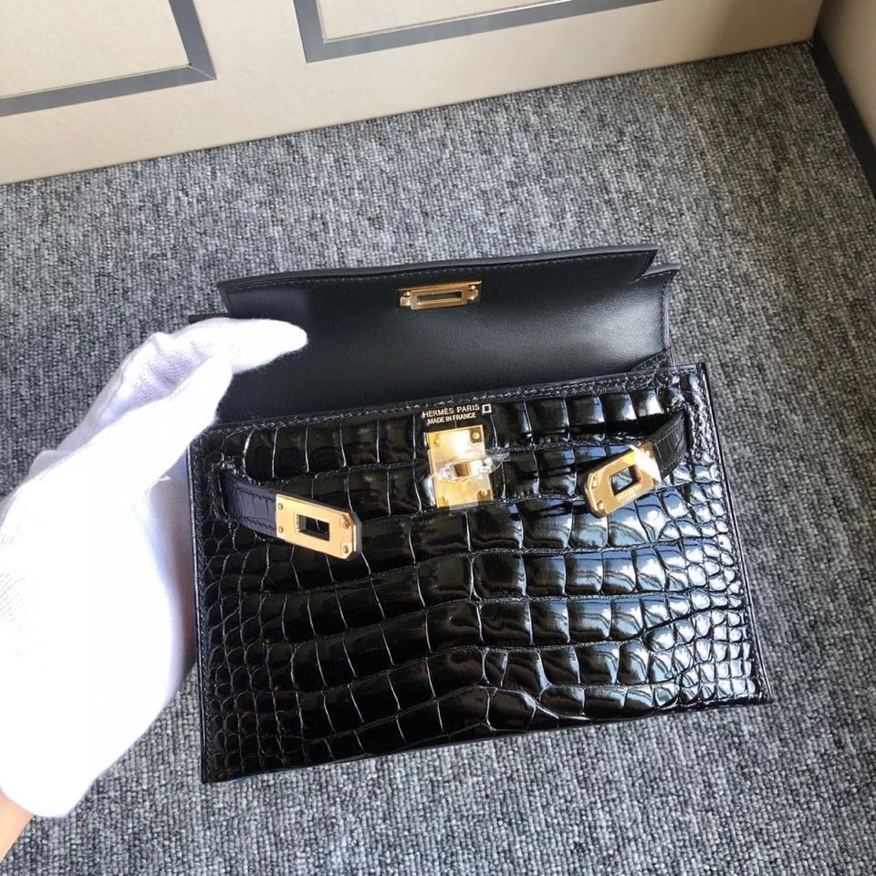 Hermès（爱马仕）Mini kelly ll Alligator shiny 亮面鳄鱼 ck89 黑色 Noir 金扣 顶级手缝 拱珠皮 现货