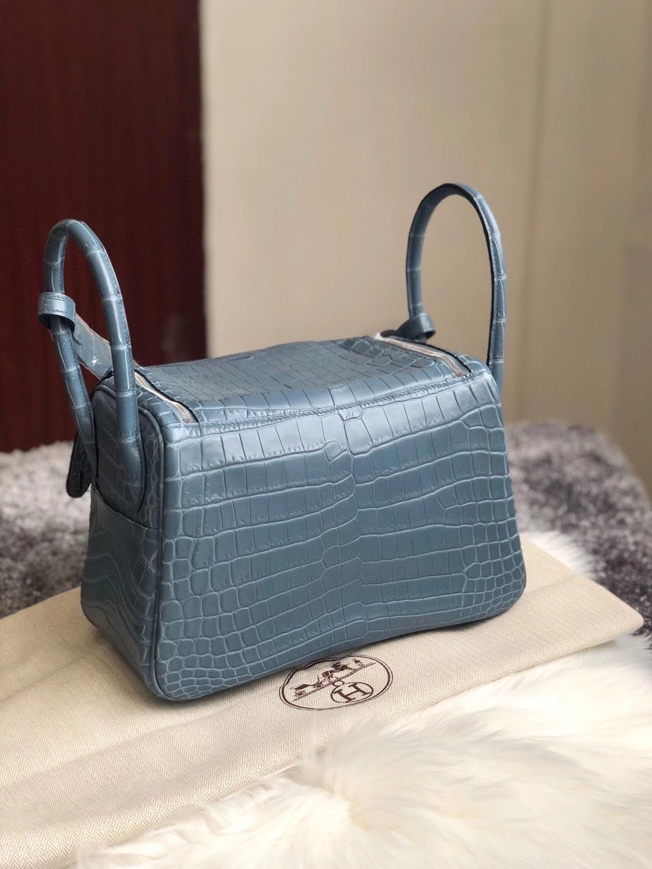 Hermès（爱马仕）Lindy 26cm Crocodile matt 雾面鳄鱼 7n 风暴蓝 银扣 顶级手缝 定制