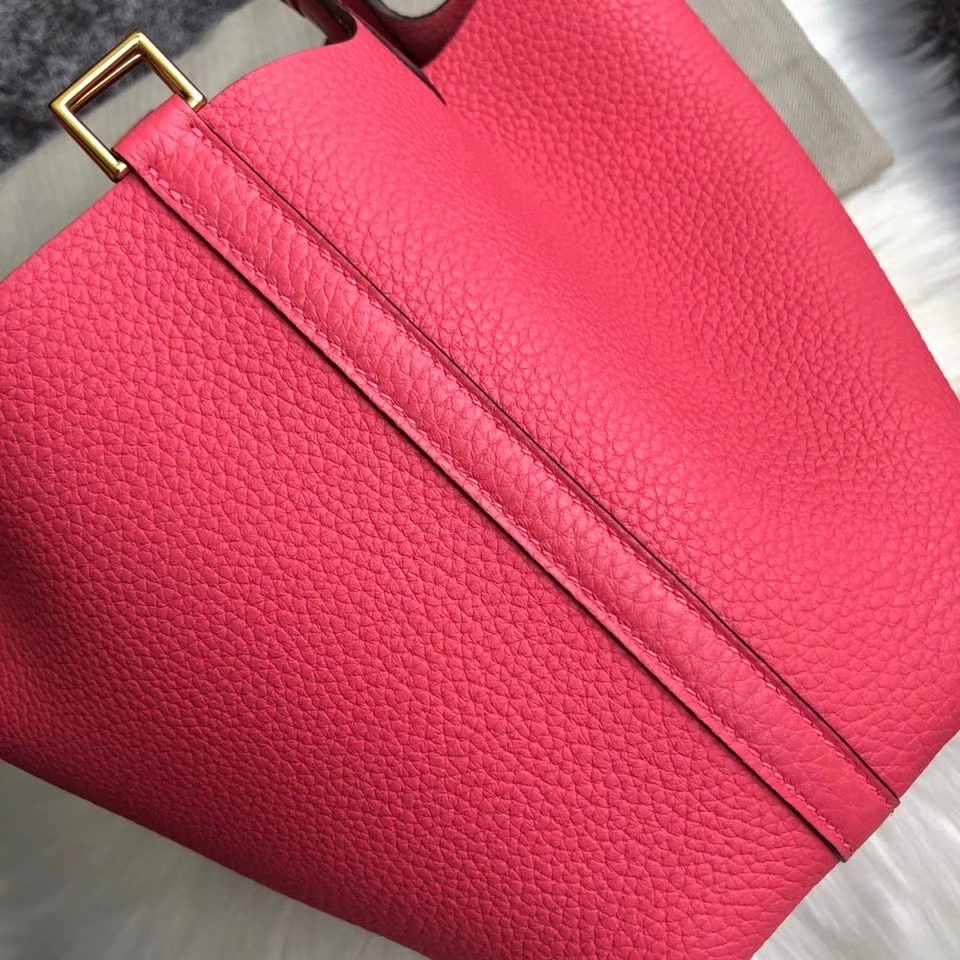 Hermès（爱马仕）Picotin 18cm 唇膏粉 rose azalee 小牛皮 拼 杜鹃红 鳄鱼手腕 金扣