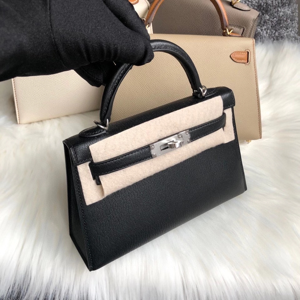 Hermès(爱马仕)Mini kelly ll 山羊皮 chevre ck89 黑色 Noir 银扣 顶级手缝-拉尔森鳄鱼皮具定制 - 爱马仕包包官网 Hermès(爱马仕)Mini kelly ll 山羊皮 chevre ck89 黑色 Noir 银扣 顶级手缝