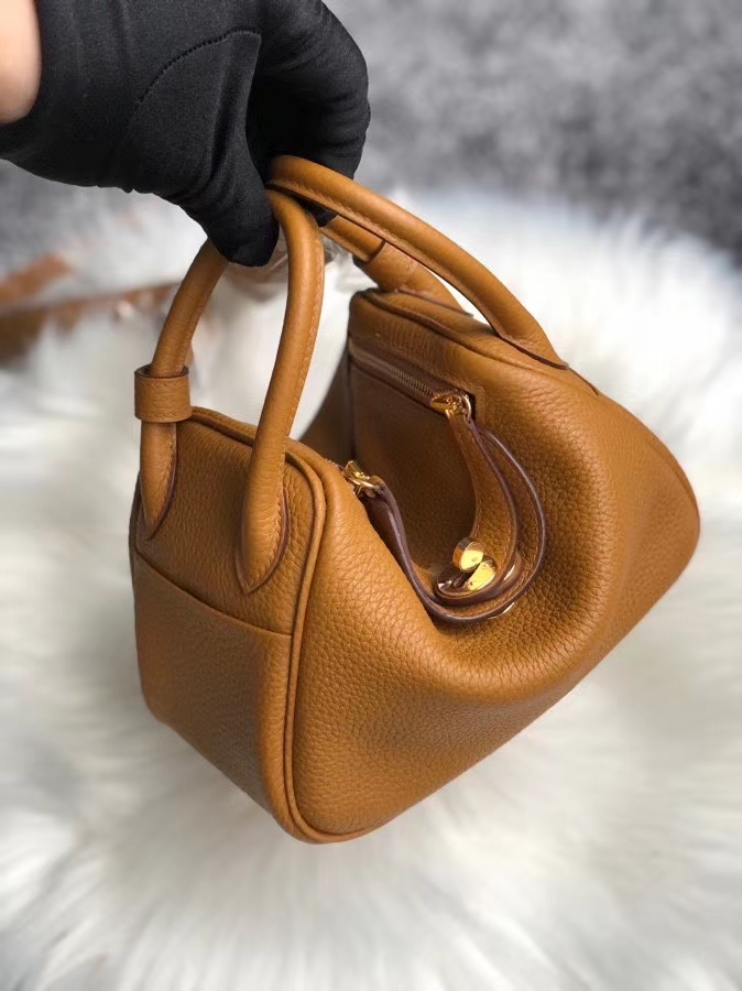 Hermès（爱马仕）Mini lindy  togo S2 芝麻黄 Sesame 金扣 顶级手缝 可定制