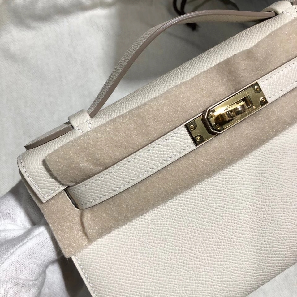 Hermès（爱马仕）Mini kelly pochette 22cm Epsom 原厂掌纹皮  ck10 奶昔白 Craie 金扣 顶级手缝 手拿包