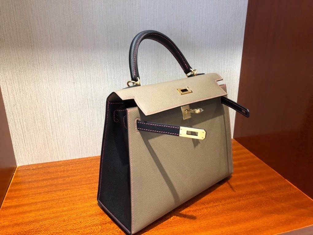 Hermès（爱马仕）Kelly 25cm Epsom 原厂掌纹皮 M8 沥青灰拼ck89 黑色  唇膏粉线  拉丝金扣
